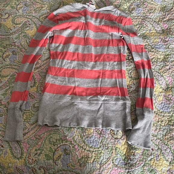 Roxy Long Sleeve with Coral Stripes​ - Picture 2 of 3